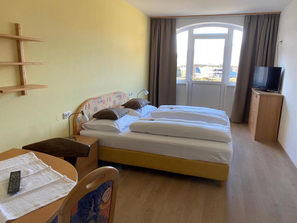 Ferienhotel Gewuerzmuehle Радщат Стая снимка