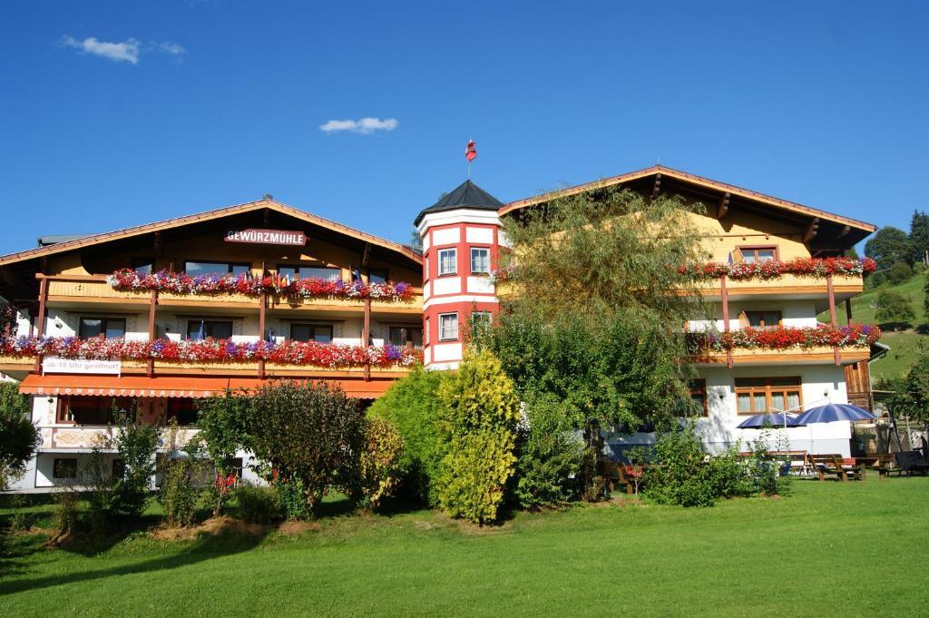 Ferienhotel Gewuerzmuehle Радщат Екстериор снимка
